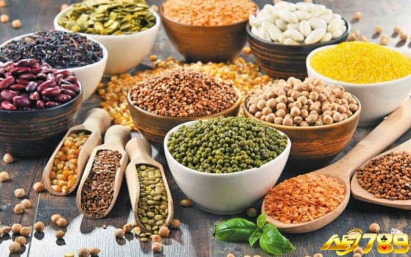 Công thức trộn ngũ cốc cho gà đá giúp gà phát triển tốt